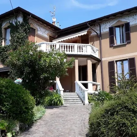 Liberty Lake Maggiore Porto Valtravaglia