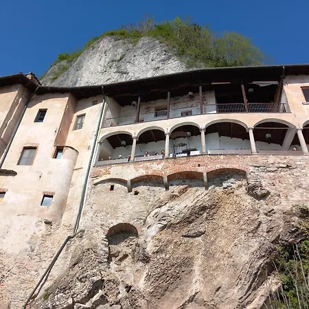 Appartamento Liberty Lake Maggiore *