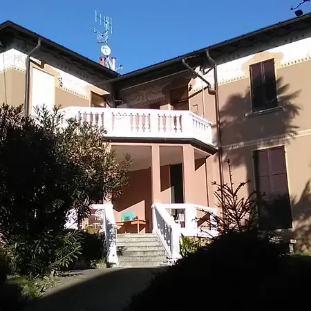 Liberty Lake Maggiore Apartament *